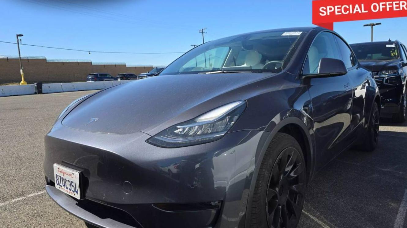 TESLA MODEL Y 2022 7SAYGDEE3NF351359 image